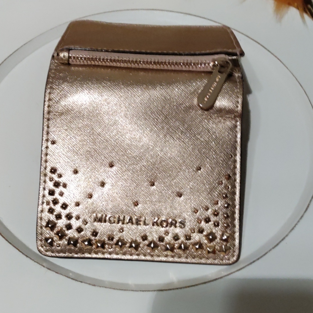 MICHAEL KORS / ON SALE 🙂🙂🙂🙂 - Picture 3 of 4